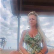 Hola, si necesitas una ayuda para aprender a amar las letras (en italiano y espanol), aquí me tienes! Te voy a presentar un mundo de maravilla que siempre va a quedarse contigo